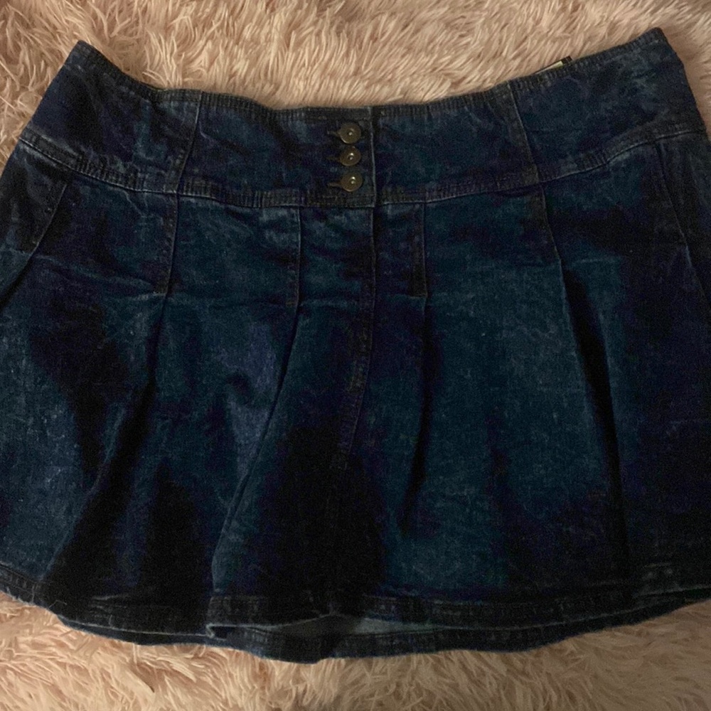 Jean pleated skirt